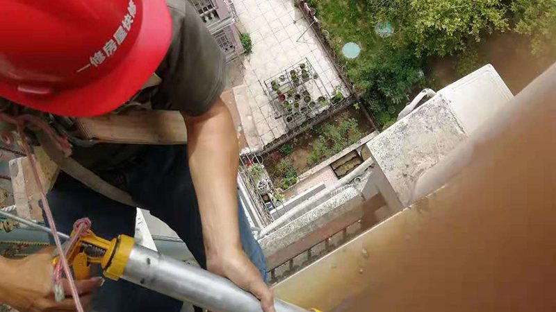 玻化微珠外墙保温材料：揭秘每平方价格背后的因素**